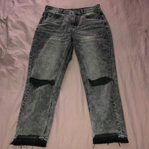 American eagle mom jeans